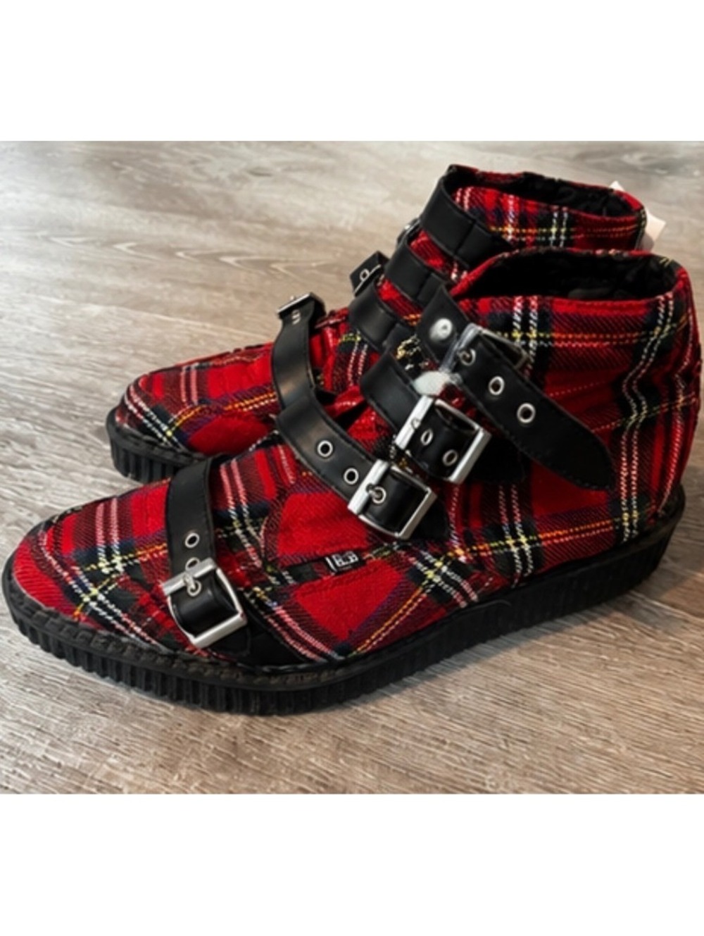 T.U.K. Red Tartan Plaid 4-Buckle Creeper Boots – Women’s 9 / Men’s 7